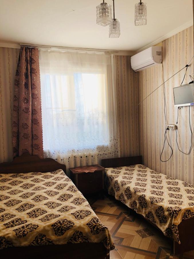 Гостевой Дом «Лиза» Gagra Exterior foto
